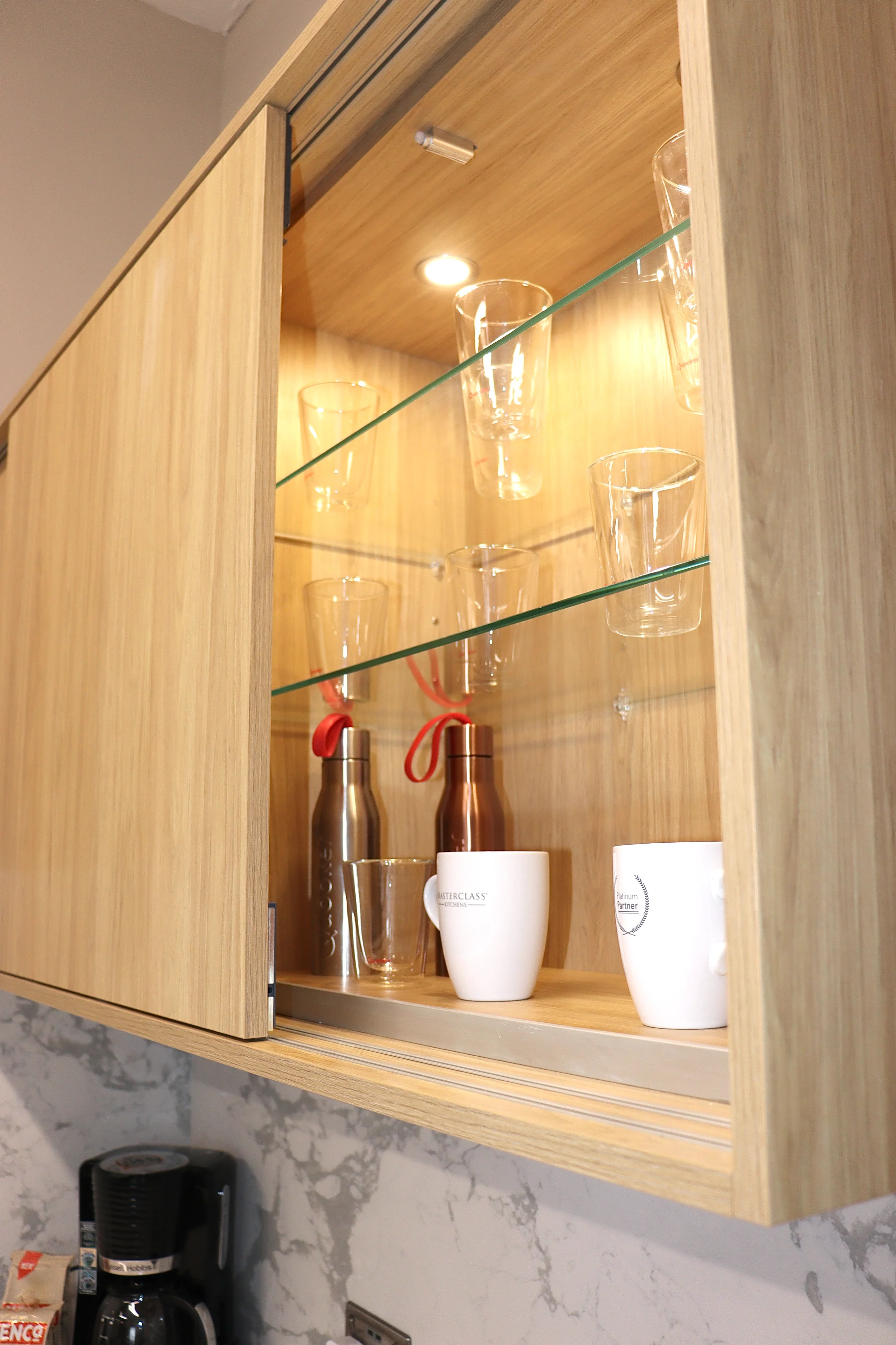 Showroom display 10